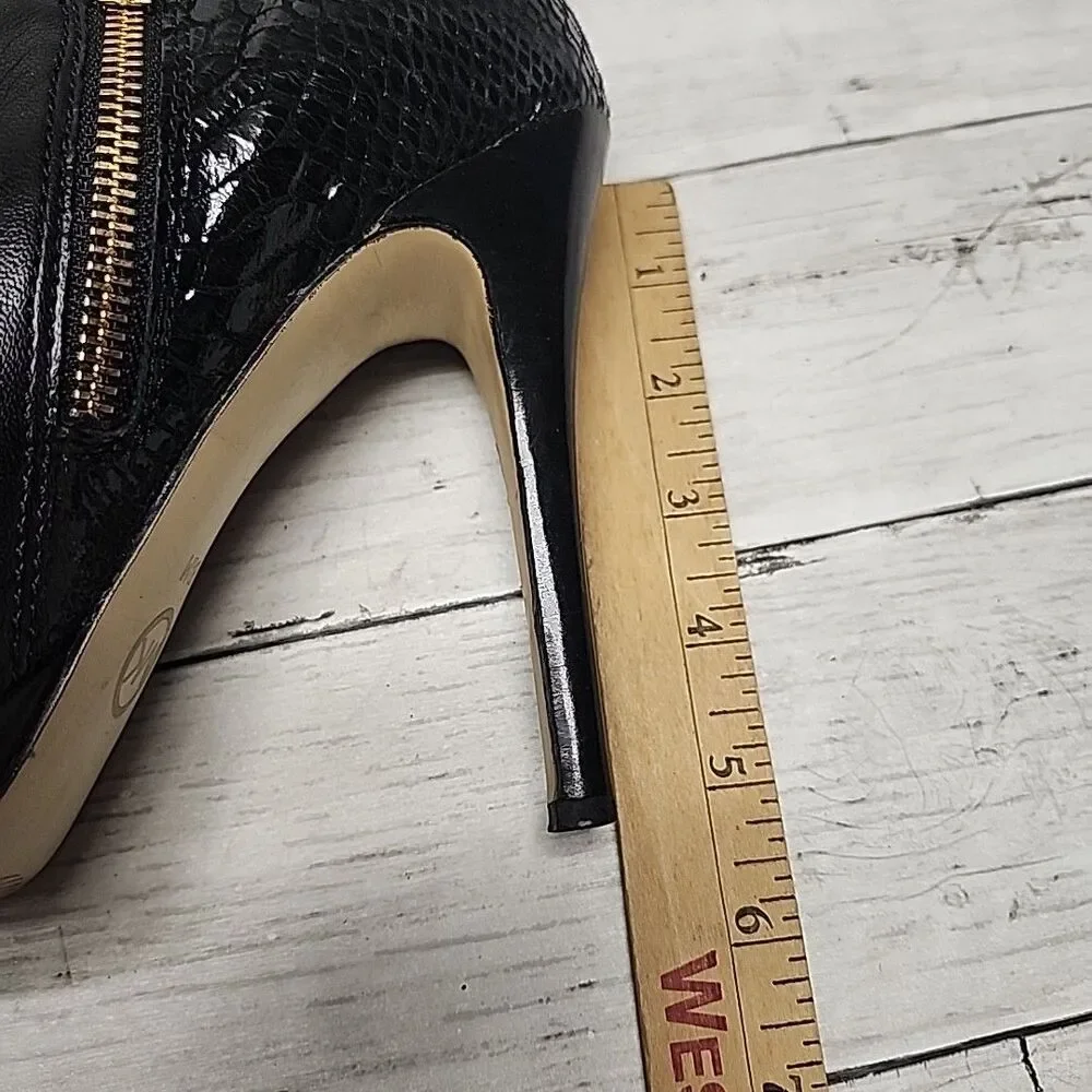Michael Kors Womens York Boot Sz 8.5 Black Leather Stiletto Heel Platform Bootie